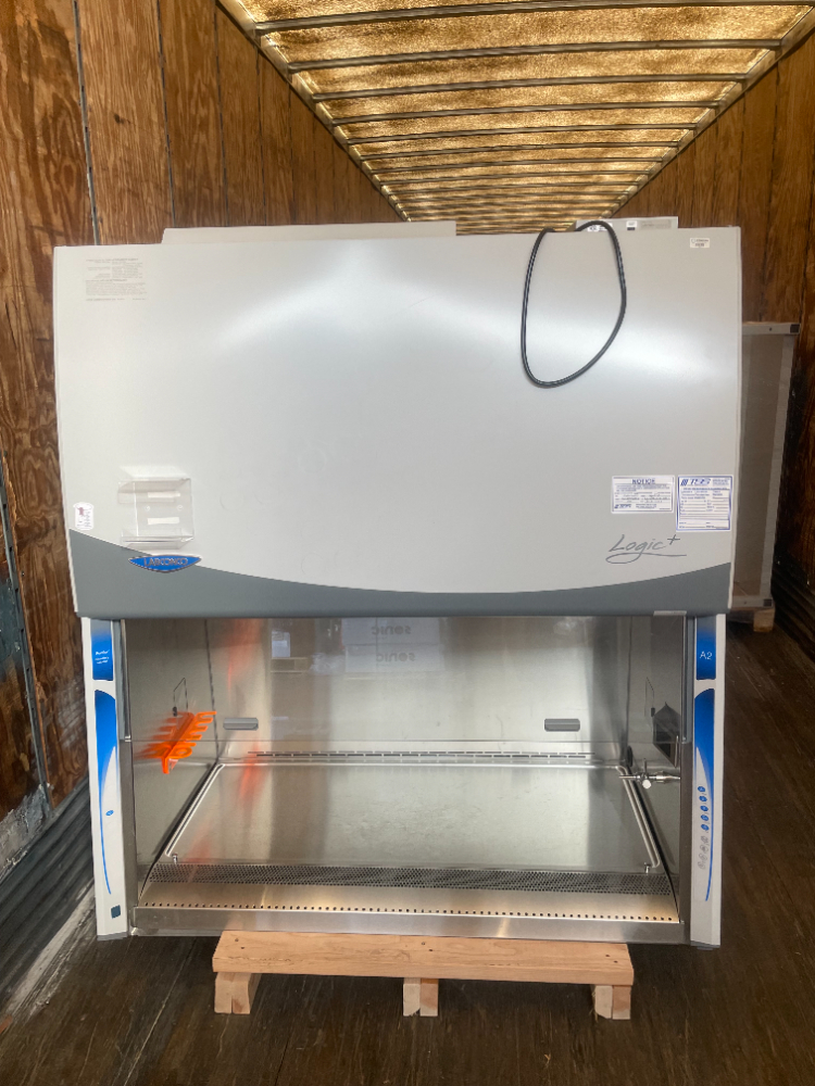 Image of Labconco Logic+ 4' BioSafety Cabinet